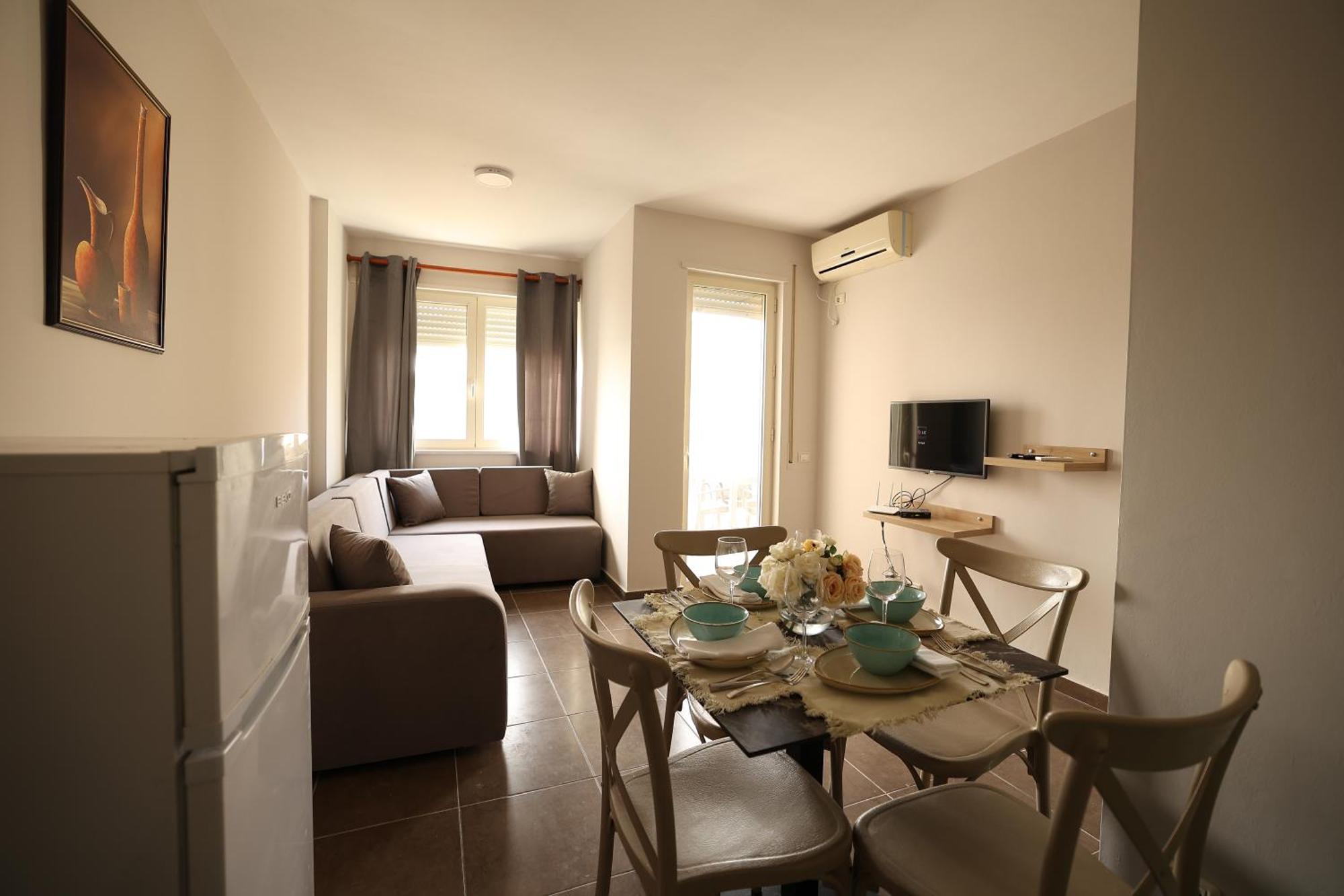 Dyrrah Seaside Apartments Дуррес Екстер'єр фото